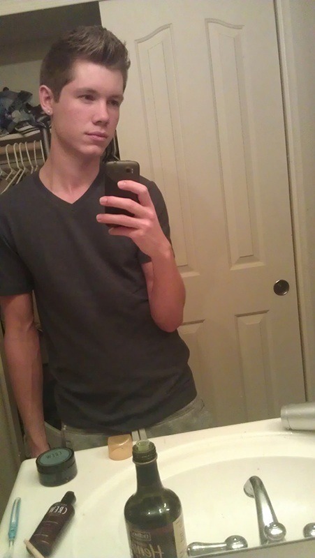 images/2/sweet teenboy selfpic.jpg